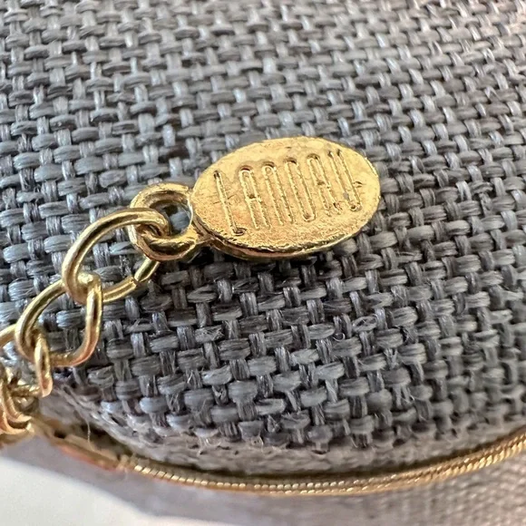 Vintage Landau Necklace Gold Ribbon Swirl Pendant on 16" Snake Chain w/Extender - Picture 9 of 12